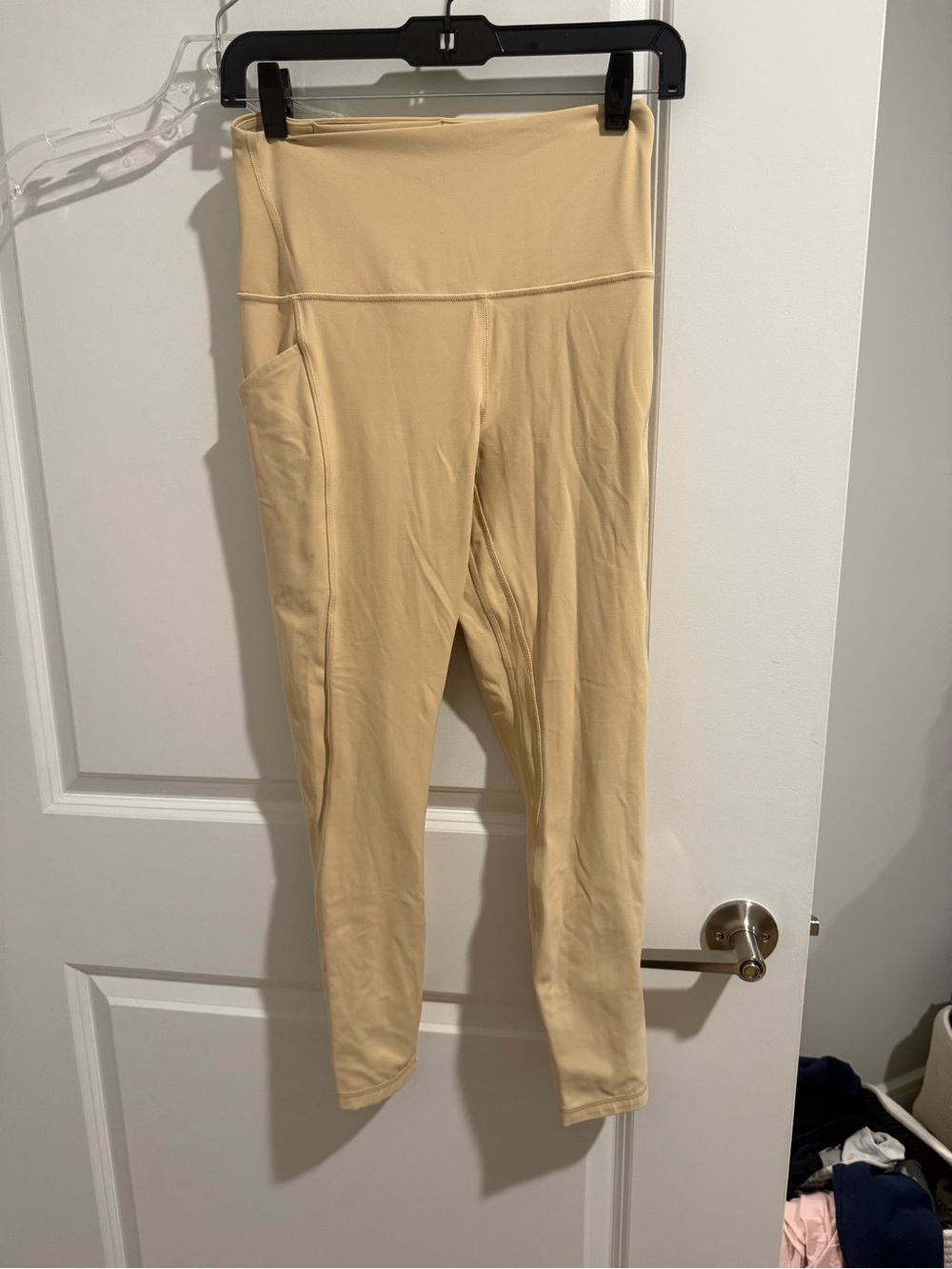 lululemon athletica Leggings in Cream